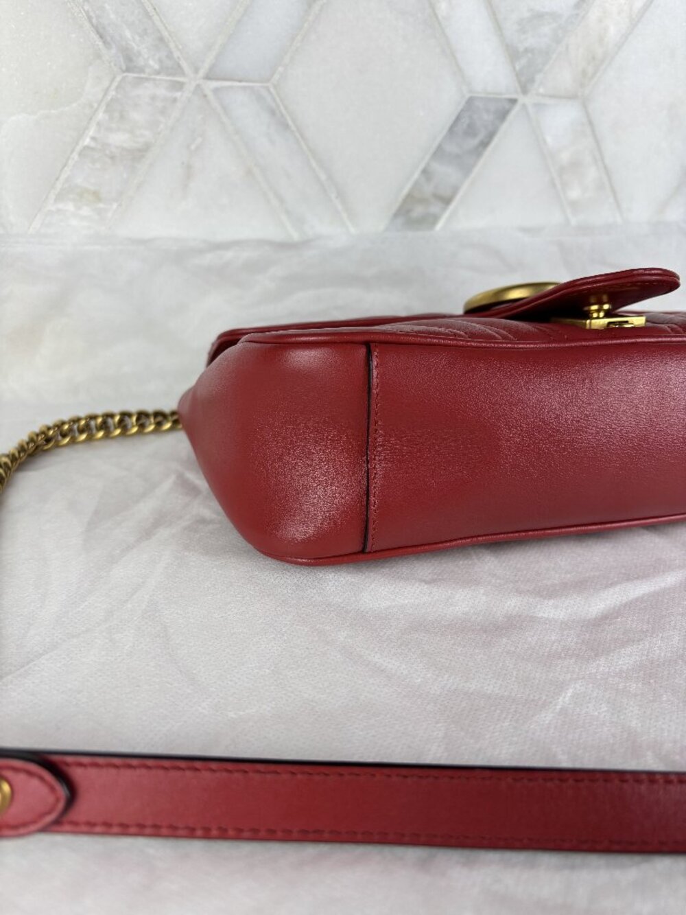 Gucci GG Marmont Medium Shoulder Bag Flap Quilted Crossbody Chain Red Heart EUC - Picture 8 of 16